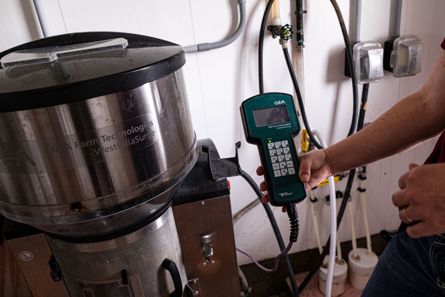 Gar-Lin calf feeding monitor